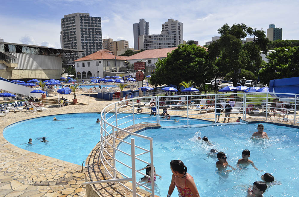 Piscinas de Verão - Clube Círculo